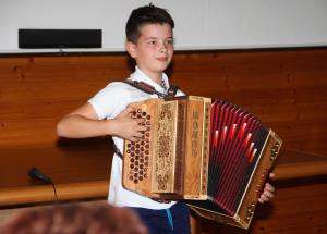 ON Amadej Kolenc je raztegnil armoniku soju   F Jože Miklavc IMG_8909 (3)